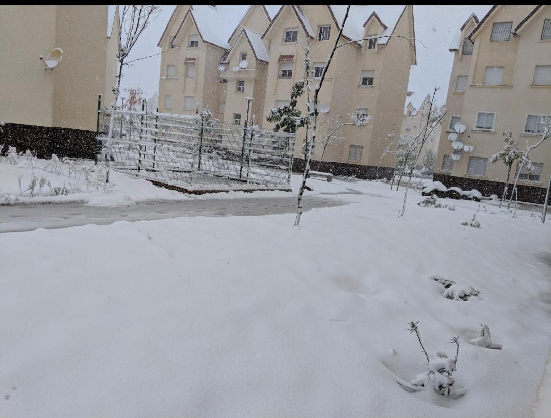 Appartement Au Jardin イフレン エクステリア 写真